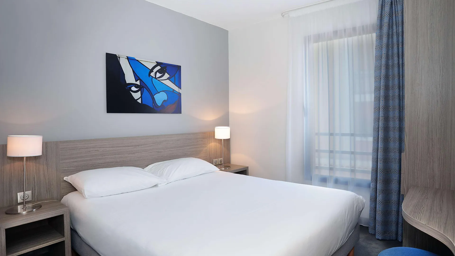 Best Western Linko Aubagne 4*,