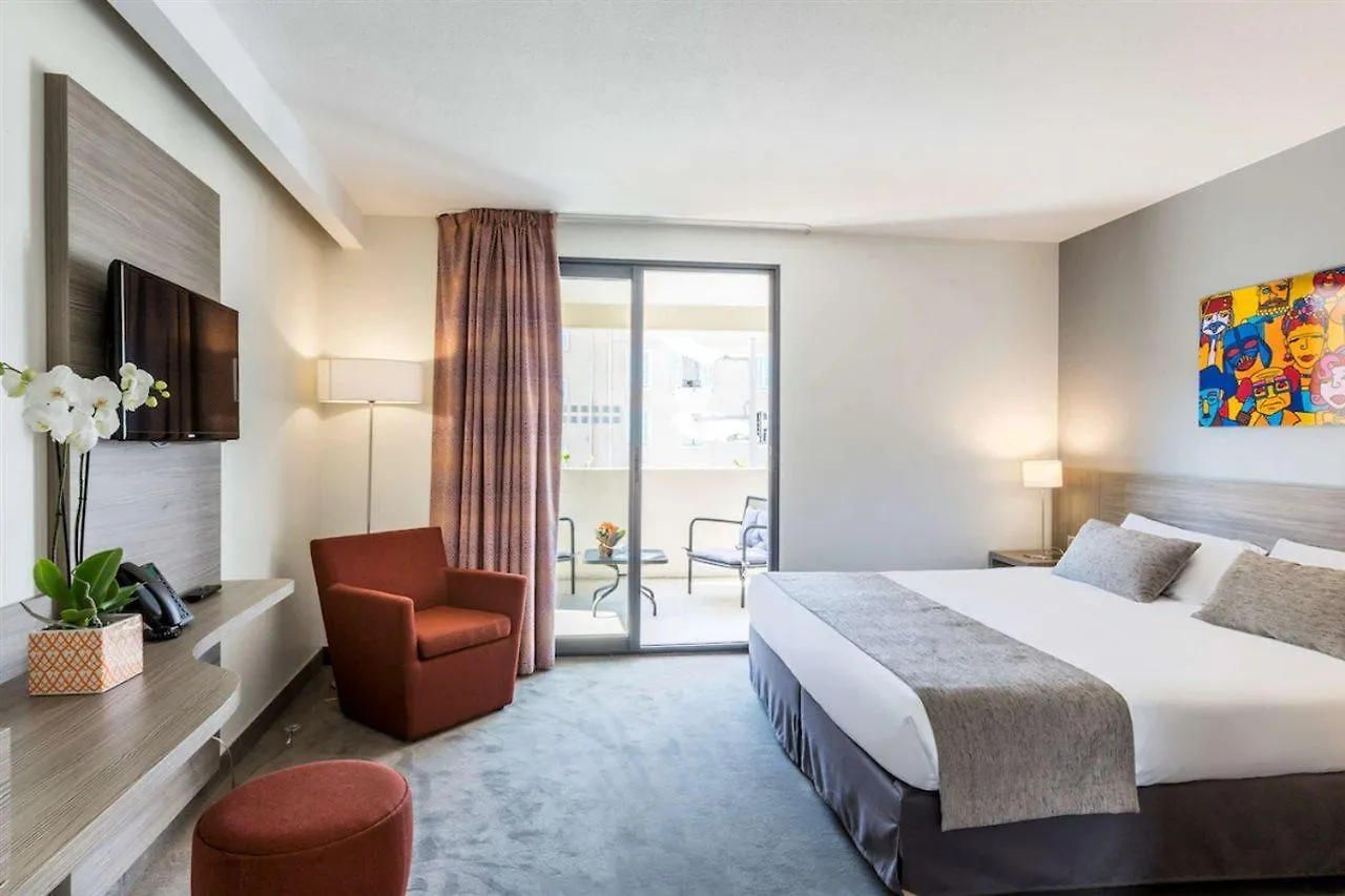 Best Western Linko Aubagne 4*,  France