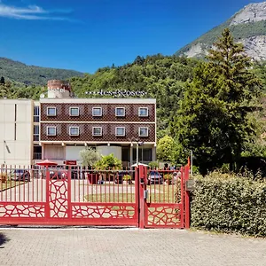 inter-hotel-les-trois-roses.hotels-rhonealpes.com/